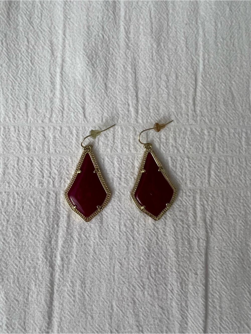 Kendra Scott Alex Drop Earrings in Maroon Jade